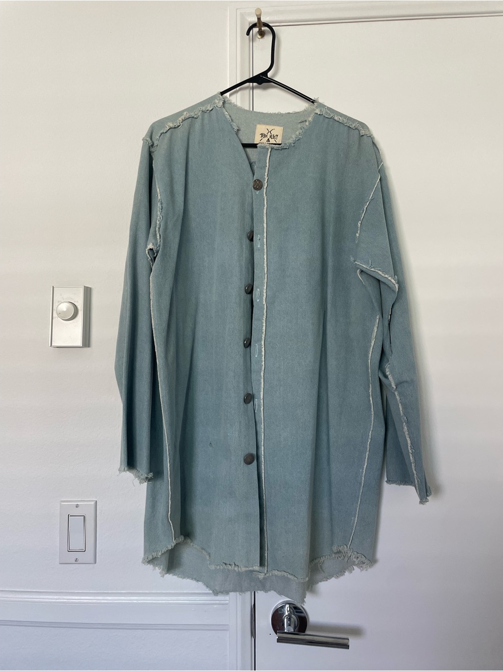 Light Blue Raw-Edge Casual Button-Down Shirt Jacket